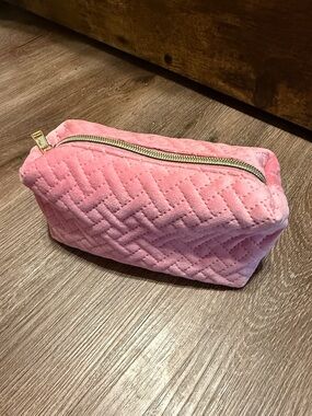 Ulta Beauty Quilted Pink Cosmetic Pouch with Gold Zipper